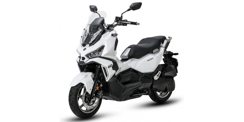 ADX 125 2023